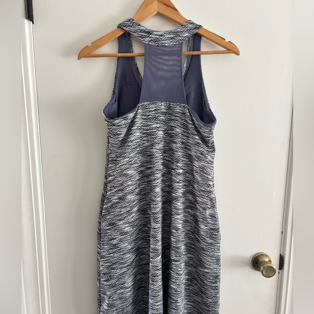 MPG Medium Travel Dress or Racer Dress. Halter dress. Black and blue design - Picture 7 of 11